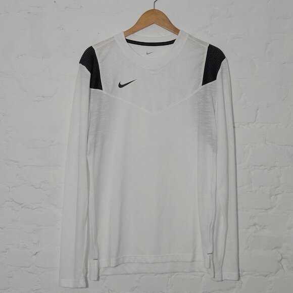 Men's Nike Dri-FIT Sideline Player Pullover, Medium White, Moisture-Wicking - Picture 2 of 5